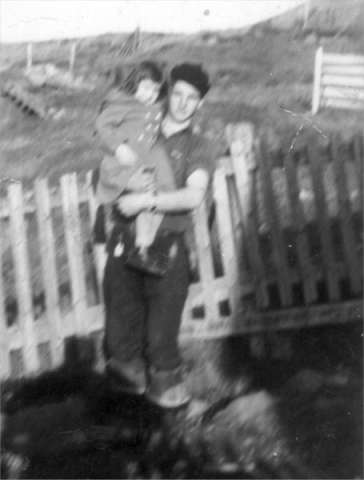 480: Peter Kerrivan and his young cousin Betty Kerrivan. (1960) [courtesy of Betty Kerrivan]  - Peter son of Peter Kerrivan &amp;amp; Cecilia Cheeseman; Betty daughter of Francis Kerrivan &amp;amp;  Anne Norman